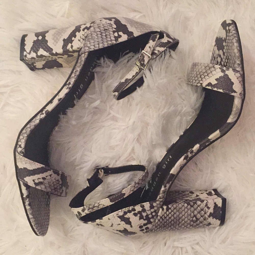 Madden girl Snakeskin open toe heels